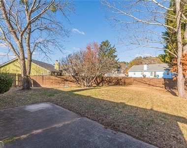 3195 Jorden Crest Court - Photo Thumbnail 39