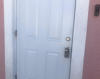 17131 Nw 32 Court - Photo Thumbnail 13