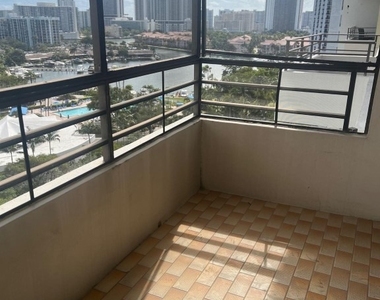 600 Three Islands Boulevard - Photo Thumbnail 12