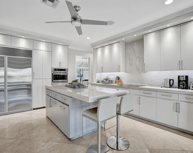 73 Nurmi Drive - Photo Thumbnail 13