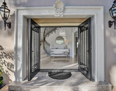 73 Nurmi Drive - Photo Thumbnail 3