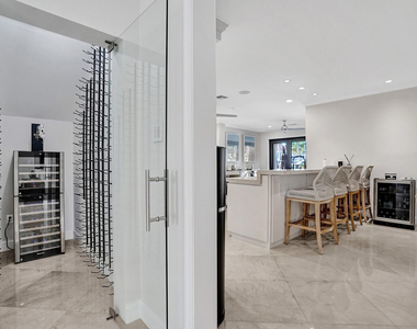 73 Nurmi Drive - Photo Thumbnail 9