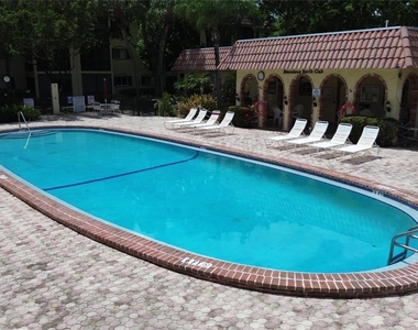 251 S Cypress Road - Photo Thumbnail 8