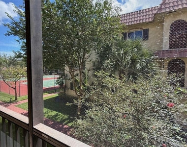 251 S Cypress Road - Photo Thumbnail 4