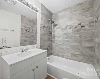 807 N Morris Street - Photo Thumbnail 12