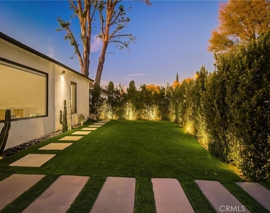 8161 Encino Avenue - Photo Thumbnail 4