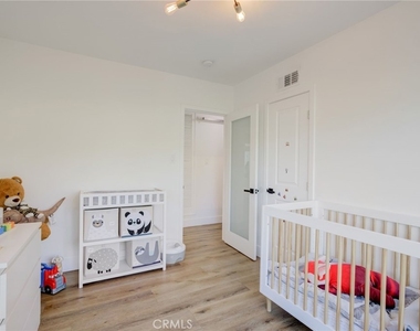 8161 Encino Avenue - Photo Thumbnail 40
