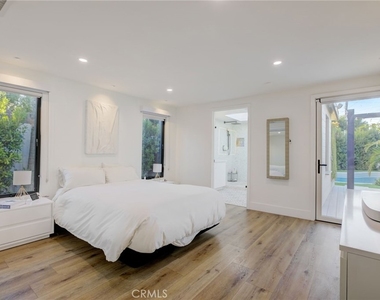 8161 Encino Avenue - Photo Thumbnail 41