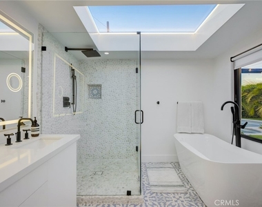 8161 Encino Avenue - Photo Thumbnail 48