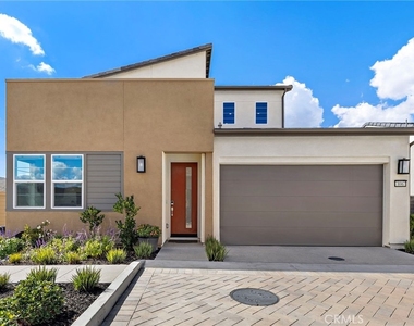 896 Sunrise Road - Photo Thumbnail 1