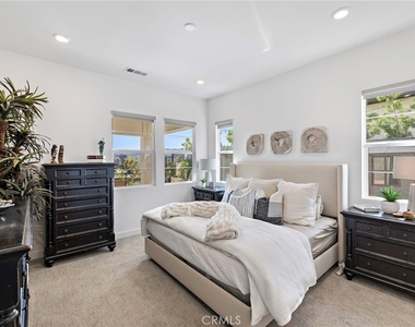 896 Sunrise Road - Photo Thumbnail 27