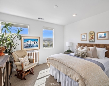 896 Sunrise Road - Photo Thumbnail 30