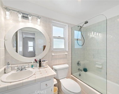 1707 W Balboa Boulevard - Photo Thumbnail 16