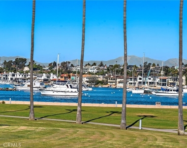 1707 W Balboa Boulevard - Photo Thumbnail 9