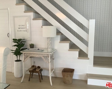 219 13th Street - Photo Thumbnail 7
