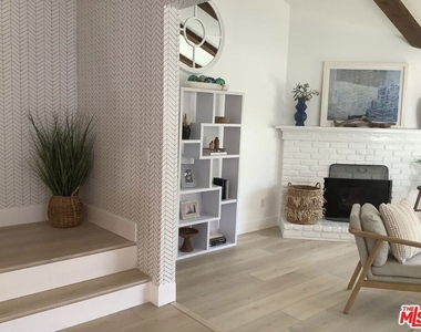 219 13th Street - Photo Thumbnail 9