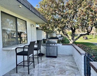 81 Marbella Drive - Photo Thumbnail 3