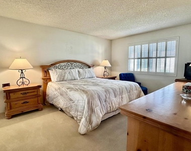 81 Marbella Drive - Photo Thumbnail 12
