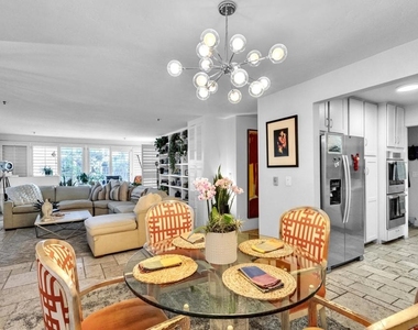8263 Camino Del Oro - Photo Thumbnail 31
