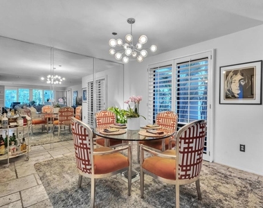 8263 Camino Del Oro - Photo Thumbnail 11