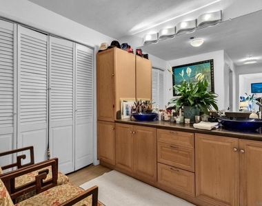8263 Camino Del Oro - Photo Thumbnail 30