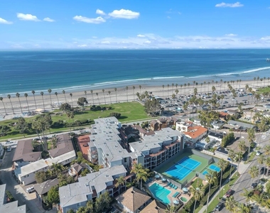 8263 Camino Del Oro - Photo Thumbnail 3