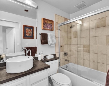 8263 Camino Del Oro - Photo Thumbnail 23