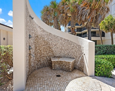 5380 N Ocean Drive - Photo Thumbnail 33