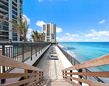 5380 N Ocean Drive - Photo Thumbnail 23