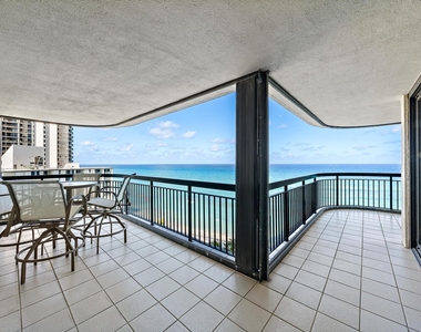 5380 N Ocean Drive - Photo Thumbnail 19