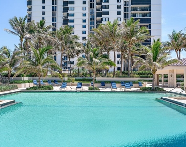 5380 N Ocean Drive - Photo Thumbnail 16