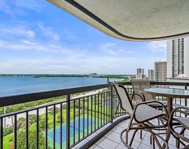 5380 N Ocean Drive - Photo Thumbnail 7