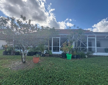 7275 Summer Tree Drive - Photo Thumbnail 27