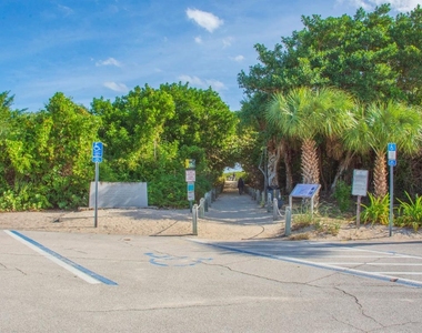 922 Jackson Way - Photo Thumbnail 39