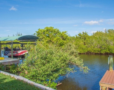 922 Jackson Way - Photo Thumbnail 28
