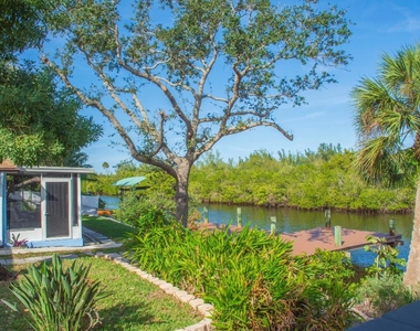 922 Jackson Way - Photo Thumbnail 26