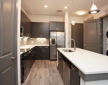 1605 Church St. - Photo Thumbnail 64