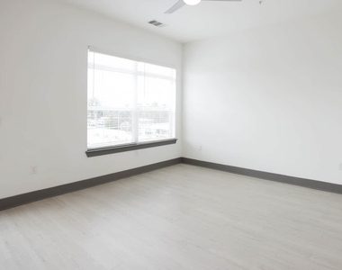 1605 Church St. - Photo Thumbnail 60