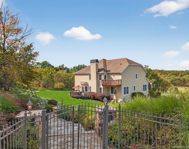 11 Dorian Way - Photo Thumbnail 38