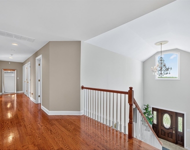 11 Dorian Way - Photo Thumbnail 21