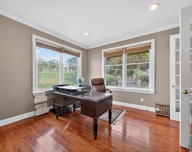 11 Dorian Way - Photo Thumbnail 9