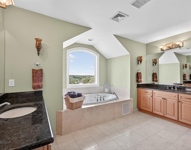 11 Dorian Way - Photo Thumbnail 23