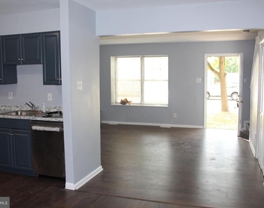 127 Higgins Drive - Photo Thumbnail 4