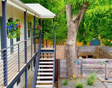 4504 Speedway Ave - Photo Thumbnail 19