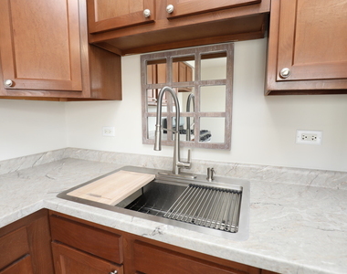 17306 Peach Grove Lane - Photo Thumbnail 2