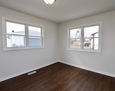 17306 Peach Grove Lane - Photo Thumbnail 6