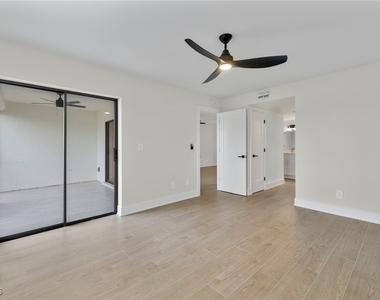 16440 Kelly Cove Drive - Photo Thumbnail 16