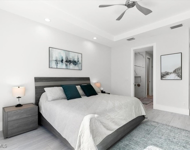 734 109th Avenue N - Photo Thumbnail 8