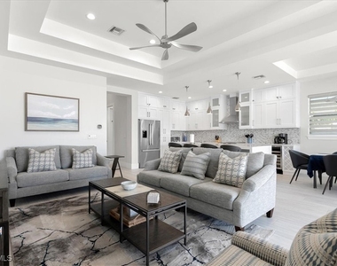734 109th Avenue N - Photo Thumbnail 28
