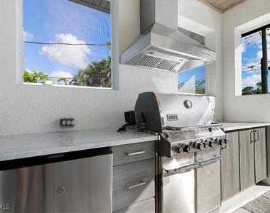 734 109th Avenue N - Photo Thumbnail 26